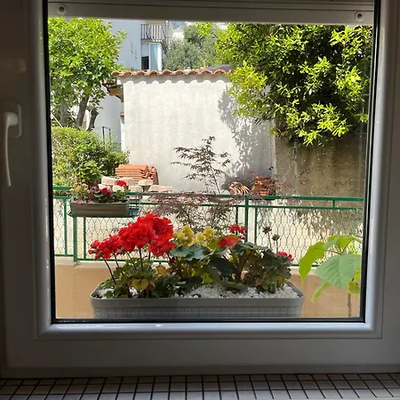 Διαμέρισμα Lora *