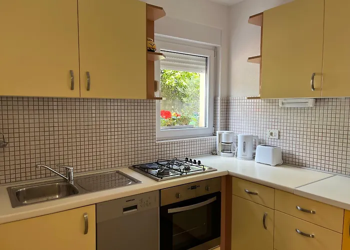 Lora Διαμέρισμα *